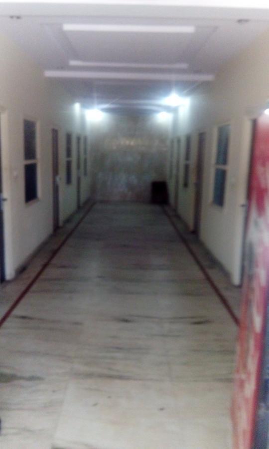 Hotel Harish Palace อัครา ภายนอก รูปภาพ